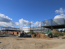 承德亞歐果仁有限公司在建杏核破碎、杏仁脫苦車間項(xiàng)目初見規(guī)模